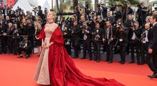 La Festivalul de la Cannes 2023, a venit îmbrăcată ca o regină. Cum arată însă Uma Thurman într-o zi obișnuită