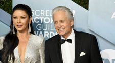 Michael Douglas, de nerecunoscut pentru unii fani! Actorul de 78 de ani și-a schimbat look-ul