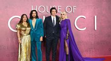 Lady Gaga, fabuloasă la premiera House of Gucci, din Londra. Cum a apărut Mădălina Ghenea