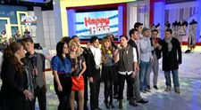 Concurentii care au iesit din competitia Vocea Romaniei au venit cu colindul la Happy Hour! Vezi cum au cantat acestia