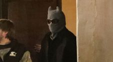 A vrut să scape de paparazzi, dar a atras toată atenția! Un artist celebru, viral după ce a apărut AȘA la un restaurant: „Dacă așa merge la cină, abia aștept să văd ce face pe scenă!”