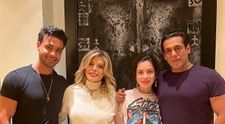 Loredana Groza, invitată de onoare acasă la Iulia Vântur și Salman Khan, în India. Imaginile cu care face senzație pe net