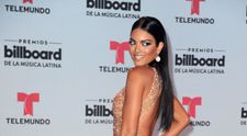 Cum arata in bikini bruneta superba din videoclipul 