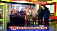Omul-baterie, sarbul care prajeste mici cu mana, a facut un show cu scantei la 