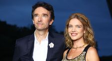 Natalia Vodianova a strălucit la petrecerea exclusivistă care a marcat începerea Jocurilor Olimpice de la Paris. Cu o coroniță aurie pe cap, nora celui mai bogat om din lume a adoptat un look de zeiță