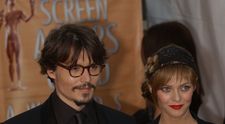 Jack Depp a moștenit trăsăturile superbe ale părințior lui. Cât de bine arată fiul lui Johnny Depp și al Vanessei Paradis
