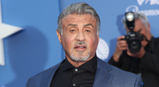 De ce divorțează Sylvester Stallone. Prima reacție a actorului după ce soția sa i-a cerut divorțul