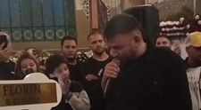 Tzancă Uraganu și Costel Biju au cântat în biserică, la înmormântarea unui tânăr. Imaginile au devenit virale pe rețelele de socializare