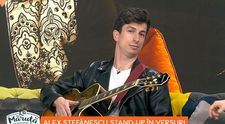 Alex Ștefănescu, stand-up în versuri! Ce piesă a lansat fostul concurent de la Românii au talent