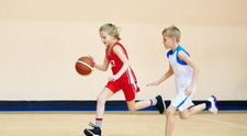 (P) Adidasi sport pentru copii: cum să îi alegi