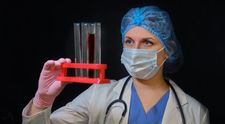 Un epidemiolog român face previziuni dacă trendul ascendent va continua în țară