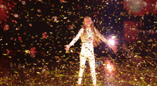 Românii au talent 2023: Taheira Sașa, acrobata de 13 ani pentru care Dragoș Bucur a apăsat Golden Buzz-ul
