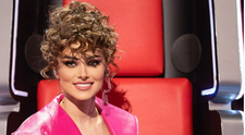 Theo Rose, declarații despre cea care i-a dat viață pe Instagram! Ce frumoasă e mama artistei