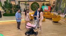 Emily Burghelea, o lună în tratament după naștere, în Hong Kong: era să facă accident acolo! Acum e bine și a prezentat-o lumii pe fetița ei