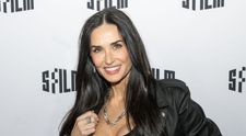 Demi Moore, din nou în centrul atenției pe covorul roșu! La 62 de ani, fosta soție a lui Bruce Willis arată mai bine ca niciodată, iar fanii sunt stupefiați: „Ireal. Ce face femeia asta de arată așa la vârsta ei?”