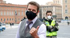 Tom Cruise, spectacol pe stradă în Marea Britanie. Cum a fost surprins actorul din Misiune Imposibilă