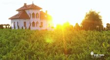 Wine Trips România | Descoperind vestitul Negru de Drăgășani la Crama Avincis