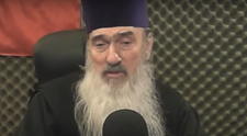 ÎPS Teodosie, noi declarații controversate: Arhiepiscopul Tomisului spune că preoții care împărtășesc fumătorii sunt „iresponsabili”