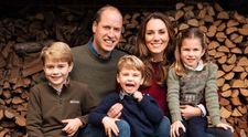 Prințul Louis, fotografiat de mama lui, Kate Middleton, în prima zi de creșă. „E leit mama”