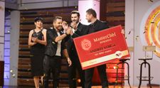 Andrei Voica este noul MasterChef al Romaniei! Preparate de top, emotie si adrenalina in finala MasterChef