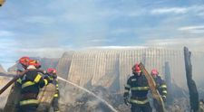 Tatăl unei tinere care a murit în incendiul de la „Ferma Dacilor” face declarații sfâșietoare. Bărbatul nu știa că fiica lui se află acolo: „M-a sunat soția”