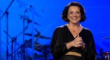 Carmen Tănase, roast despre vedetele prezente la Protevelion. Ce glume a făcut la adresa lui Busu, CRBL și Cosmin Seleși