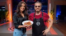 Chef Foa și Ramona Păun, aventuri în bucătăria MasterChef. Au gătit vită cu ciuperci!