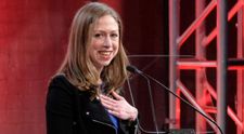 Fiica lui Bill Clinton, însărcinată a treia oară. Chelsea Clinton a făcut anunțul pe rețelele sociale