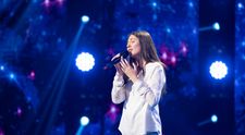 Sara Budeanu, o voce care este balsam pentru suflet. Cine este eleva de 17 ani care a cucerit publicul de la Românii au talent