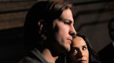 Ashton Kutcher rupe tăcerea. Cum i-a răspuns lui Demi Moore pe contul său de Twitter