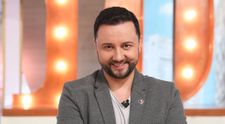 In Vinerea Mare si in cea de-a doua zi de Paste, La Maruta le aduce romanilor doua editii speciale!