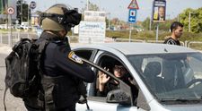 VIDEO Femei și copii din Israel, răpiți de militanții Hamas care au atacat țara. Rudele lor își strigă disperarea