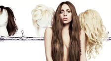 Lady Gaga a împlinit 35 de ani! Cu această ocazie, pe net au fost postate mai multe imagini provocatoare cu artista