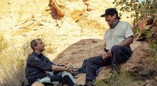 EXCLUSIV - Bear Grylls:  