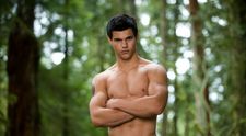 Taylor Lautner a împlinit 30 de ani. Cum arată în prezent actorul care l-a jucat pe vârcolacul Jacob în Twilight