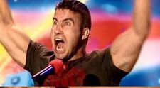 Fachiru a ingrozit juriul de la “Romanii au talent” cu “talentele” lui! FOTO