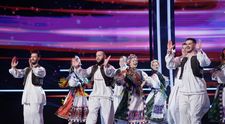 Românii au talent, 27 februarie 2026. Grupul Noi și Vechi a adus tradiția pe cea mai iubită scenă. I-au convins pe jurați cu muzica populară autentică și costumele tradiționale: „Eu l-am perceput ca pe un cadou, atât de frumos a fost”
