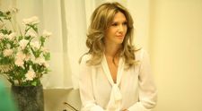 Adela Popescu si Radu Valcan isi beau cafeaua pe malul lacului din Buftea. Vezi cum a fost prima zi de filmare 