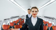 Avertismentul unui însoțitor de bord pentru cei care vor să se culce în avion
