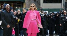 Celine Dion ar fi ajuns să cântărească doar 40 de kilograme și n-ar mai putea să se deplaseze singură