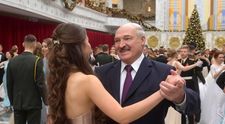 La numai 22 de ani, iubita dictatorului Lukașenko a ajuns parlamentar! Cum arată tânăra care a câștigat Miss Belarus