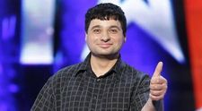 Tudorel Popa si-a gasit iubita. Dupa 33 de ani de virginitate, omul-bormasina traieste marea dragoste