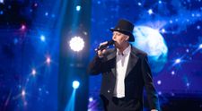 E ajutor de bucătar, dar s-a visat mereu artist! Cine e Liviu Leța, concurentul de la Românii au talent pe care Andra l-a aplaudat în picioare: „O magie muzicală!”