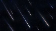 Spectacol cosmic pe cerul nopții. Ploaia de meteori Delta Aquaride atinge apogeul. Unde și când poate fi admirată cel mai bine