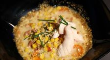 Reteta Iulian Sirbu: Corn chowder cu calamari