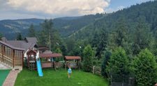 Vacanță în Arieșeni, munții Apuseni: peisaje ca-n povești, mâncare mai bună ca la mama acasă și obiective de neratat