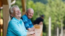 După o căsnicie de 70 de ani, doi bătrâni au fost despărțiți de carantină! Reuniunea lor a fost impresionantă