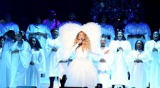 Mariah Carey slăbește tot mai mult! Vezi cum a impresionat la ultima apariție