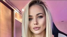 O influenceriță celebră s-a sinucis la doar 21 de ani. Mesajele primite de la internauți au împins-o la moarte