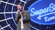 Robert Stredie cântă doar de un an, dar a reușit să convingă trei jurați să-i dea DA